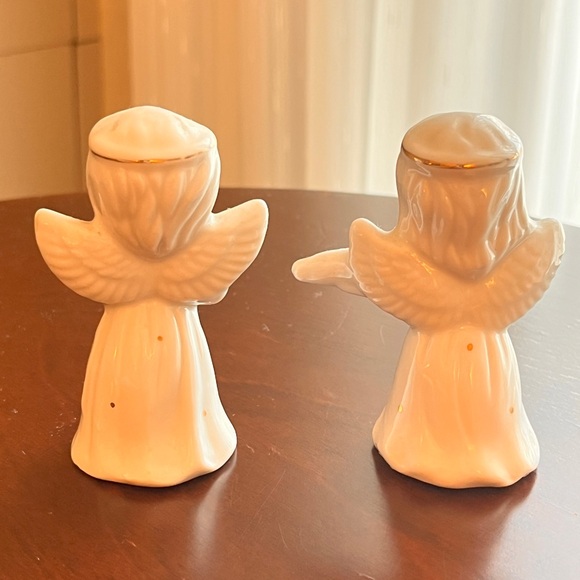 2 Vtg Artmark Originals Boy/Girl White Gown Ceramic Angels Musicians Christmas - Picture 4 of 9